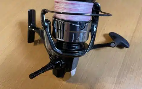 ゴメクサスのチタン製リールスタンドをヴァンキッシュに装着!交換手順や使用感を紹介 8 12 2