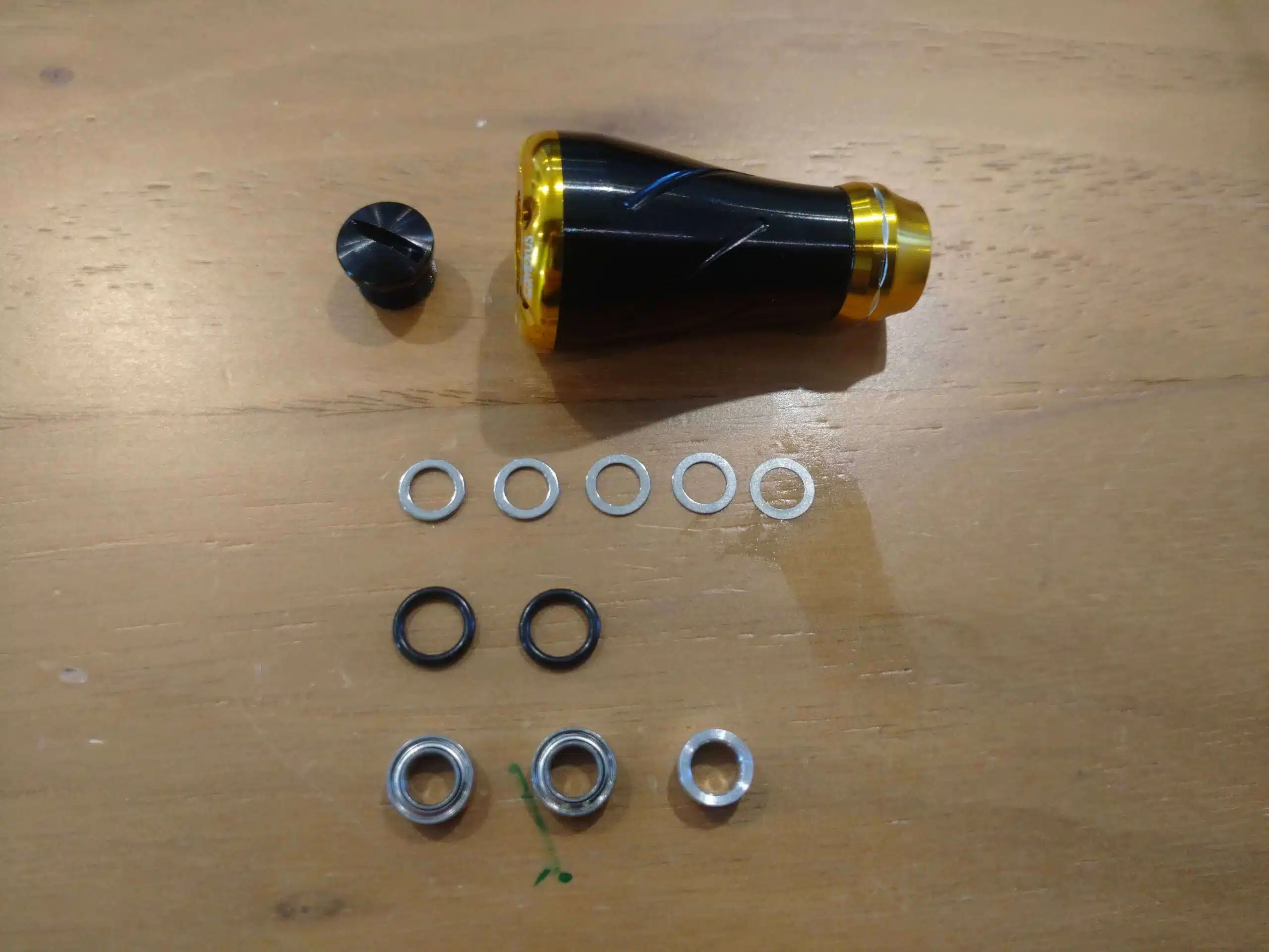 18ソアレBBC2000SSPGにゴメクサス製ハンドルノブとリールスタンドでカスタム 4 ゴメクサスハンドルノブの交換方法