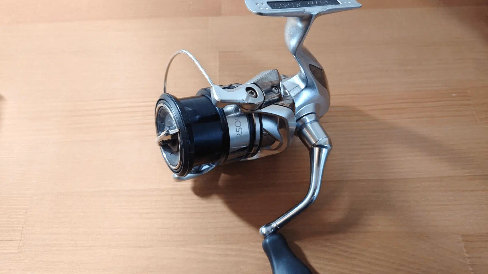 19ストラディックにゴメクサスハンドルの交換方法