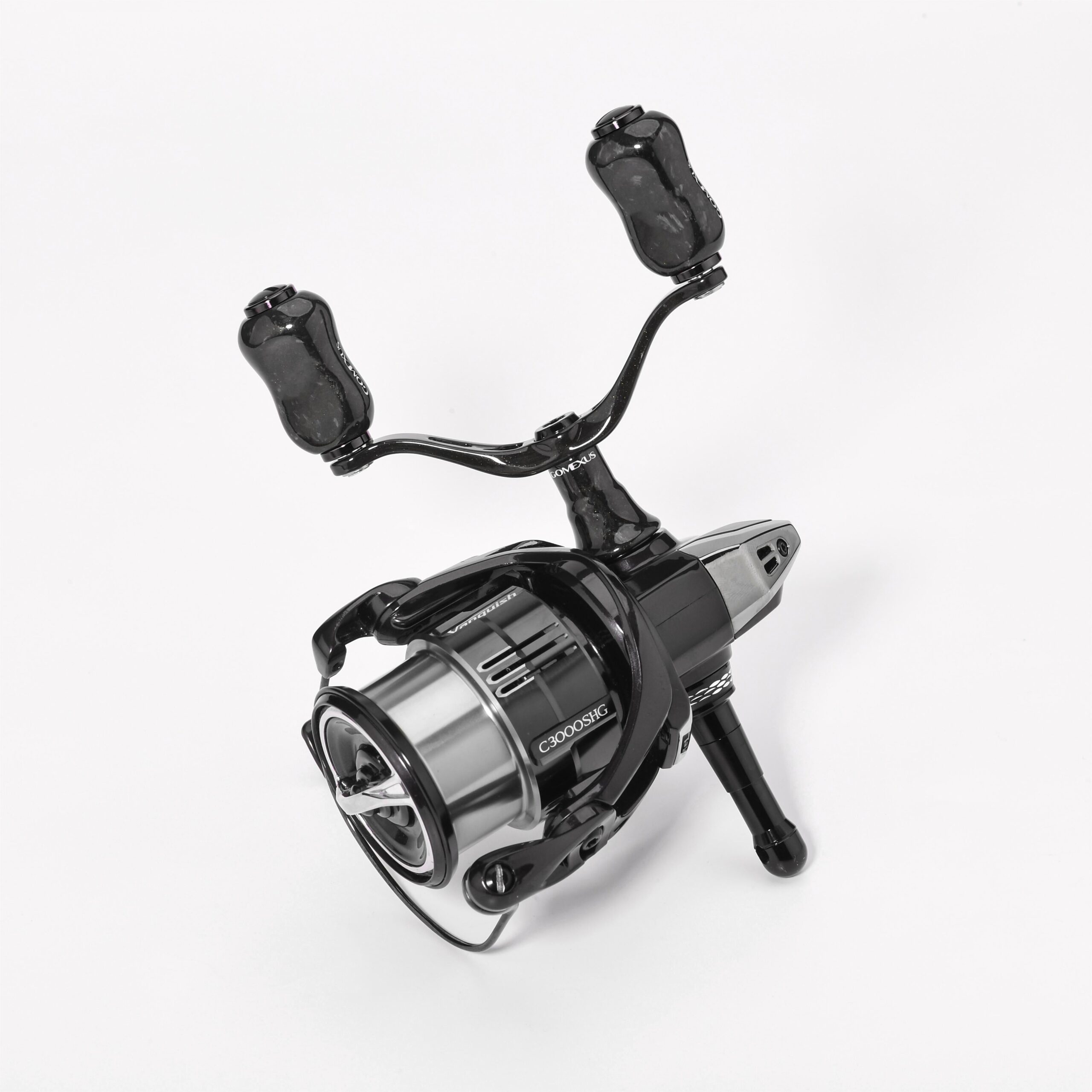 ゴメクサス　鍛造カーボンダブルハンドル　ダイワ　FY-F22 FY-F22 鍛造カーボンダブルハンドル 82 98mm 鍛造ノブ付き