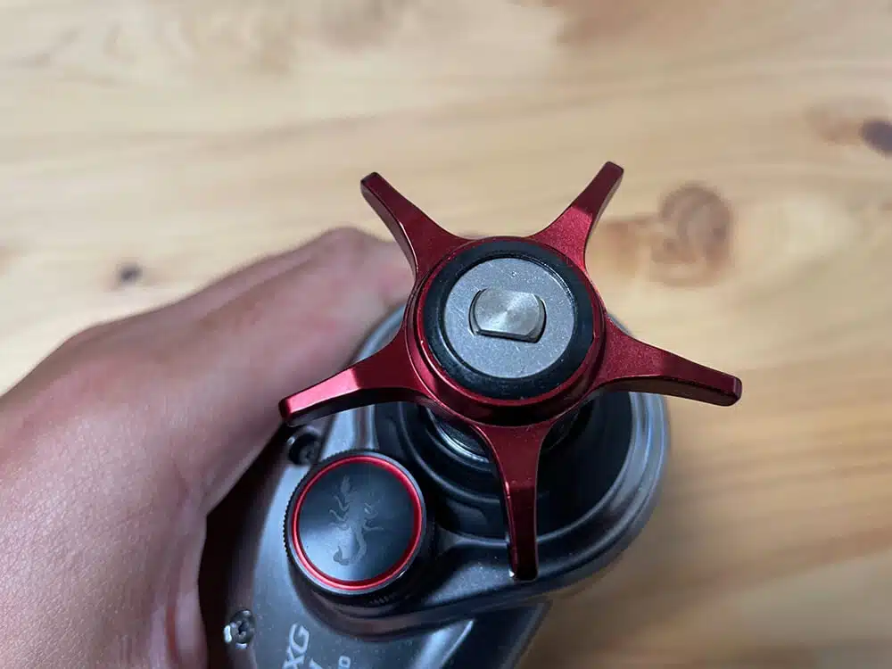 21スコーピオンMDにゴメクサスのダブルハンドルを取り付けてみた! 8 21スコーピオン MDのハンドルが取れた