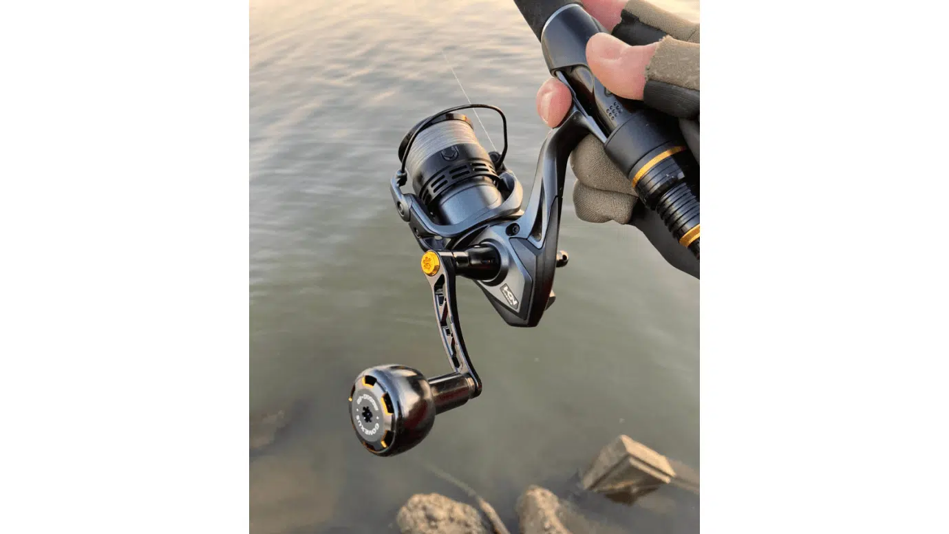 ゴメクサス　カスタムパーツ　シングルハンドル＆リールスタンド