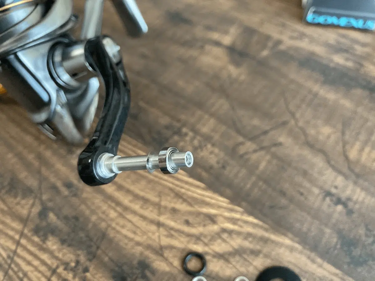 ゴメクサス ノブ交換