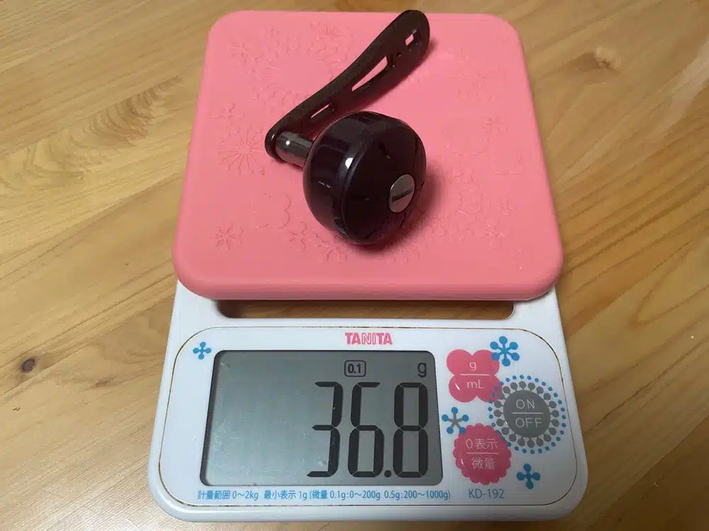 シマノのプレイズ600にカーボンハンドルを取り付けてみた!使用感はいかに? 5 19プレイズ600 純正のハンドルの重量