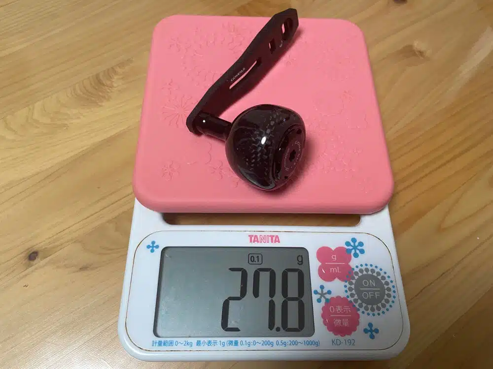 シマノのプレイズ600にカーボンハンドルを取り付けてみた!使用感はいかに? 6 ゴメクサス LC-FA38の重量 軽量