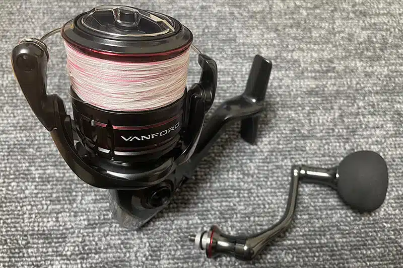 20ヴァンフォードにHunterシリーズのシングルハンドルを装着! 6 バンフォードの純正のハンドルを外す