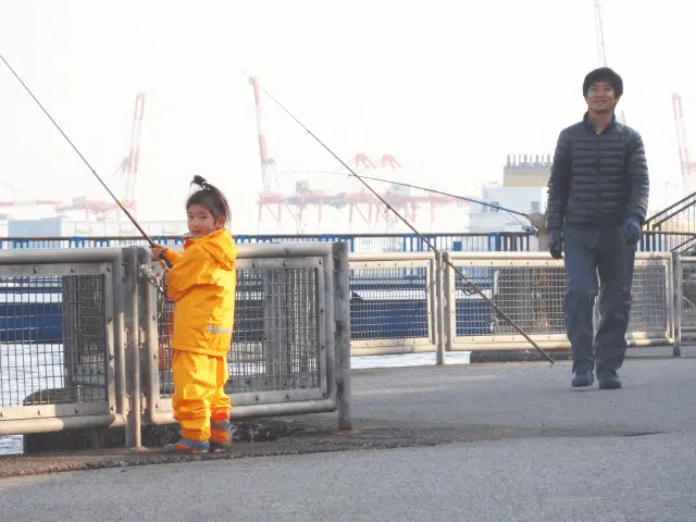 【ゴメクサス】海釣りデビューには春の堤防釣りがおすすめ!初心者や子供連れも安心! 2 ゴメクサス 海釣り