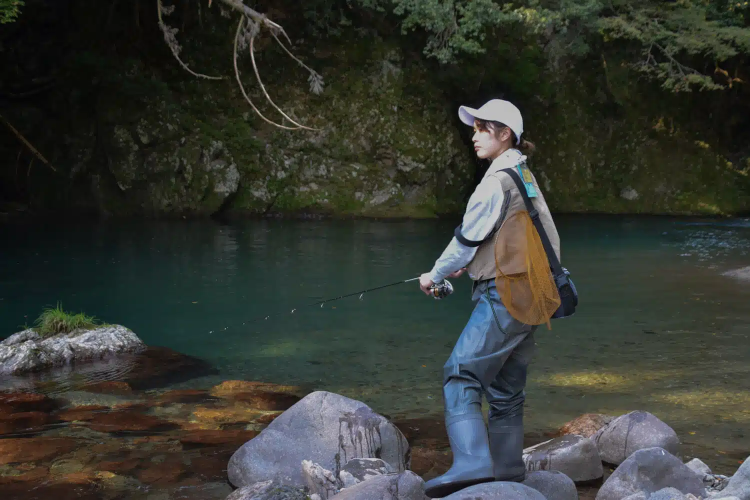 ルアーでの渓流釣り入門!渓流ルアーは初心者にもおすすめ 3 ゴメクサス 渓流釣り