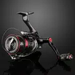 #カラー_ブラックレッド