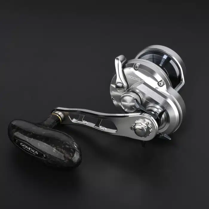 鍛造カーボン製 ハンドルノブでジギング向け