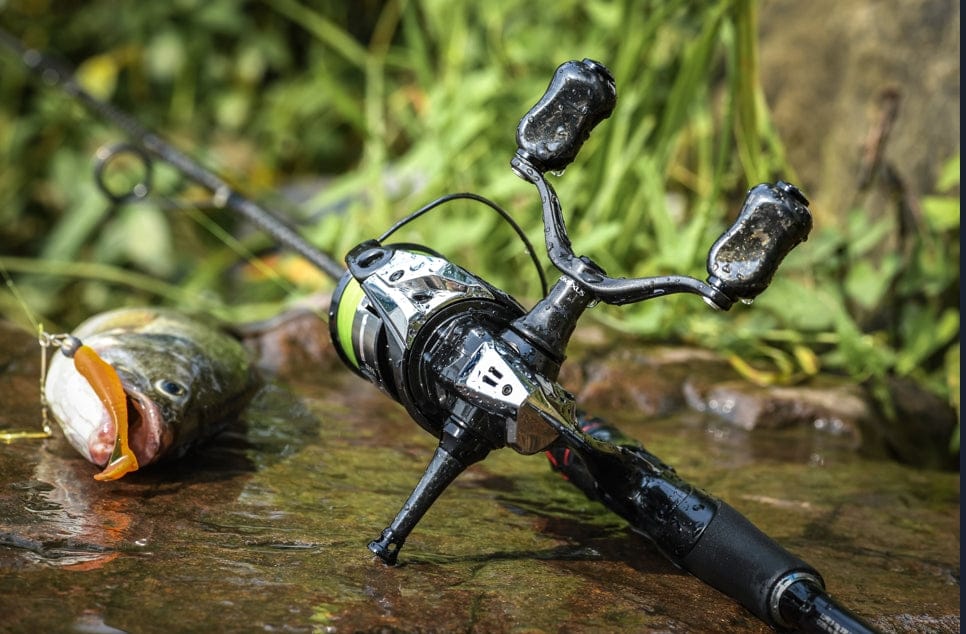 F85鍛造カーボンノブの使用感を通してジギングの面白さを語る 3 鍛造カーボンとは