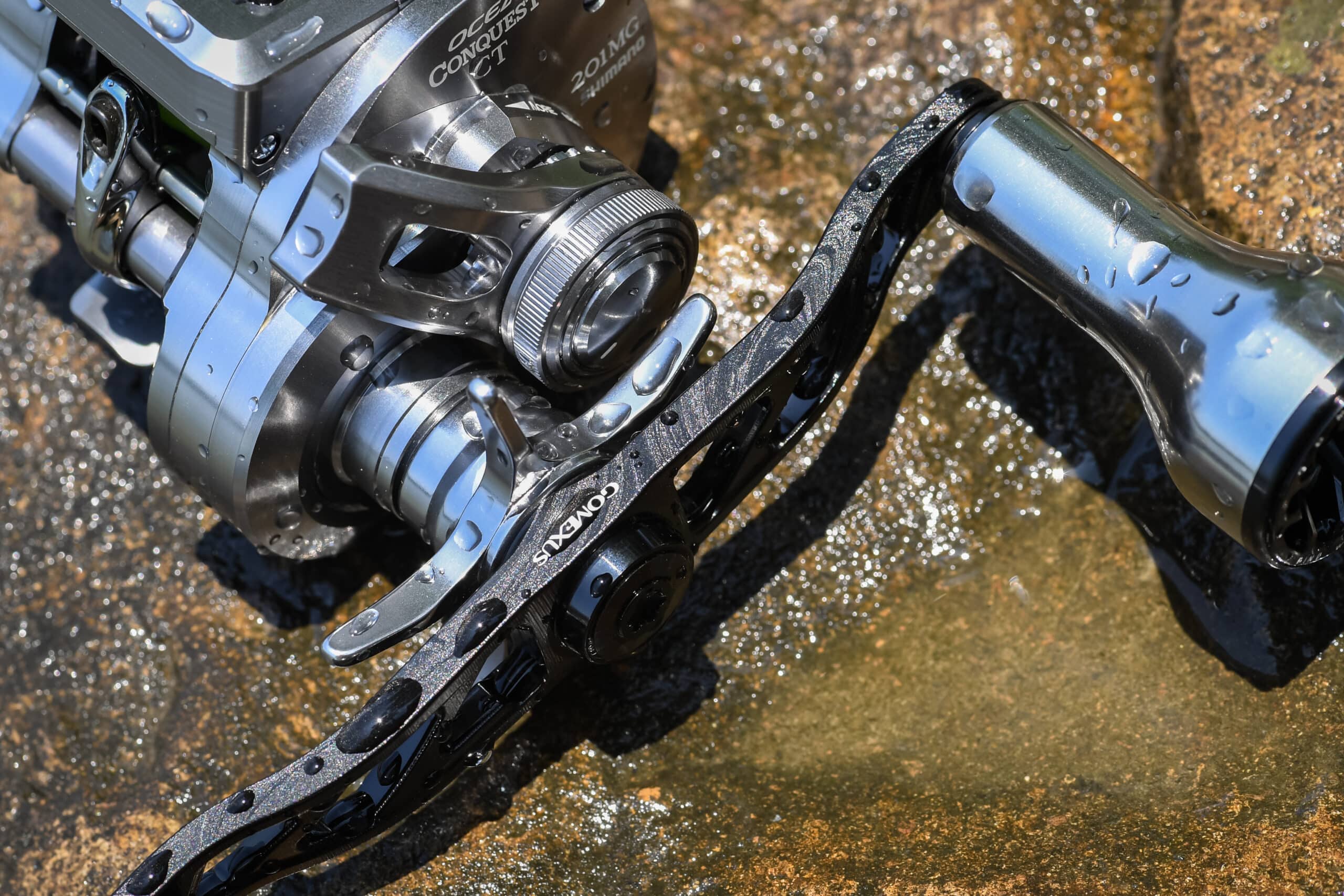 CH-SU30L 超々ジュラルミン製ベイトリールハンドル