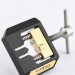 リールメンテナンス工具　ベイトリールスプールリムーバー