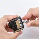 リールメンテナンス工具　ベイトリールスプールリムーバー