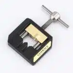 リールメンテナンス工具　ベイトリールスプールリムーバー