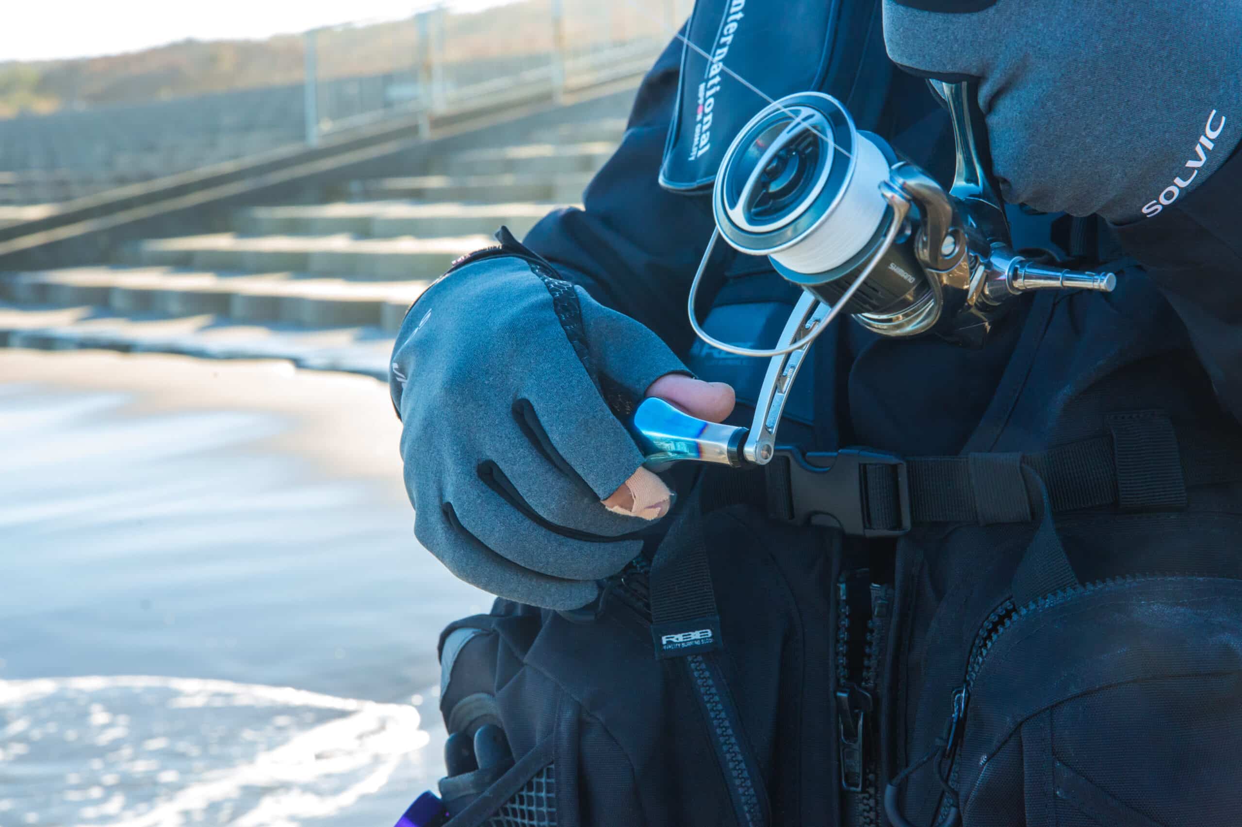 ゴメクサス スピニングリール シングルハンドル サーフフィッシング